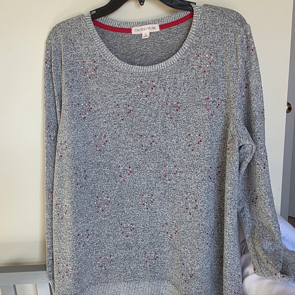 Cactus + Pearl Grey Crew Neck Sweater With Heart Gem Details Womens Size Large